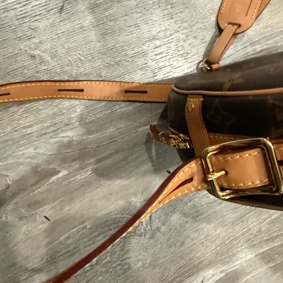 *Lightly Used* Authentic!! Excellent Condition!! Louis Vuitton Monogram Bag - Picture 6 of 13